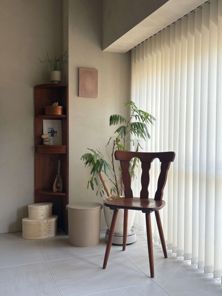 Minami Akahori作品4